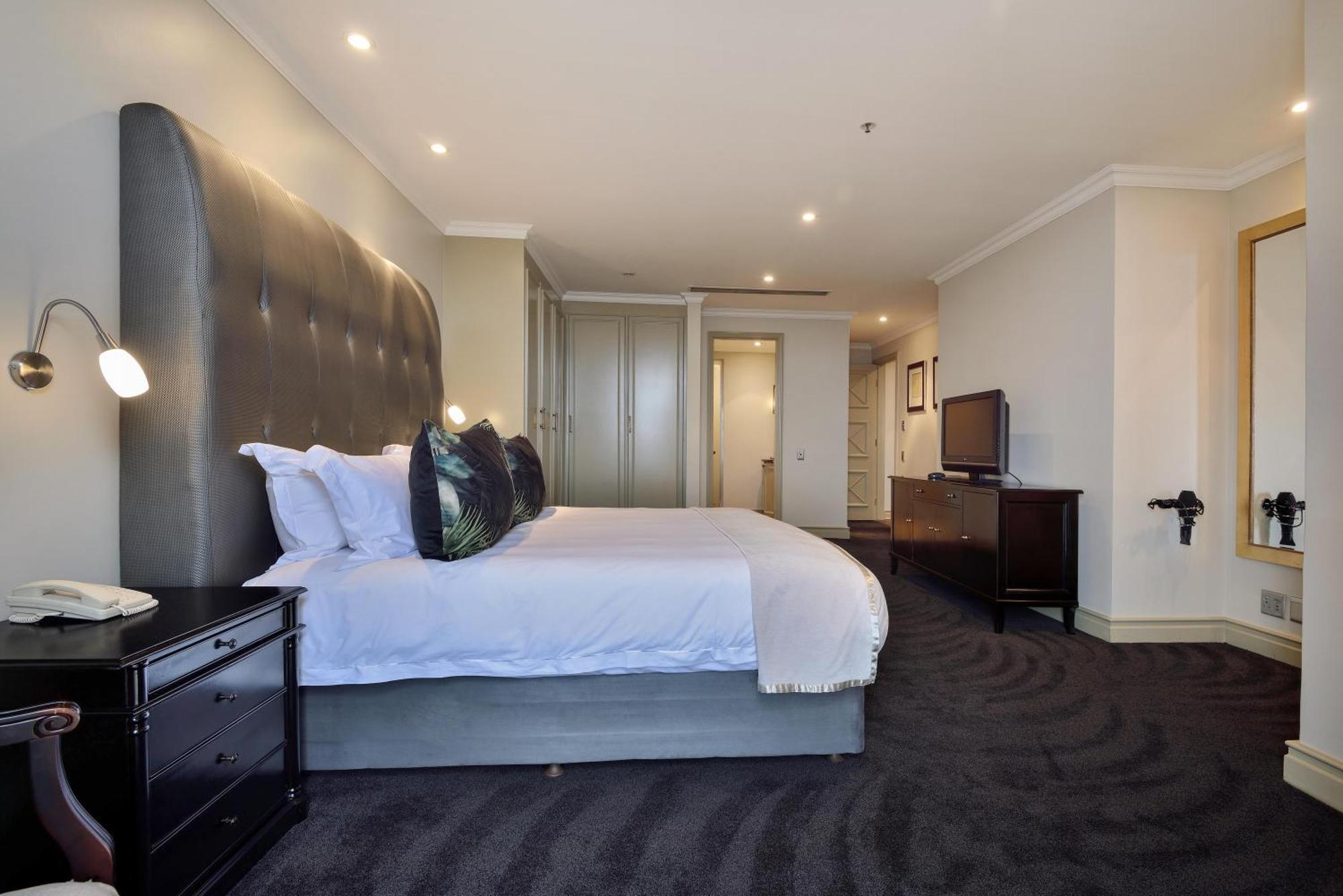 The Michelangelo Towers Hotel Sandton Ngoại thất bức ảnh